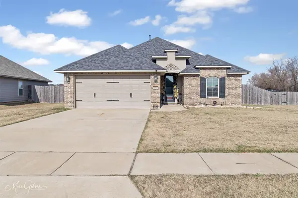 4002 False River Drive, Bossier City, LA 71111