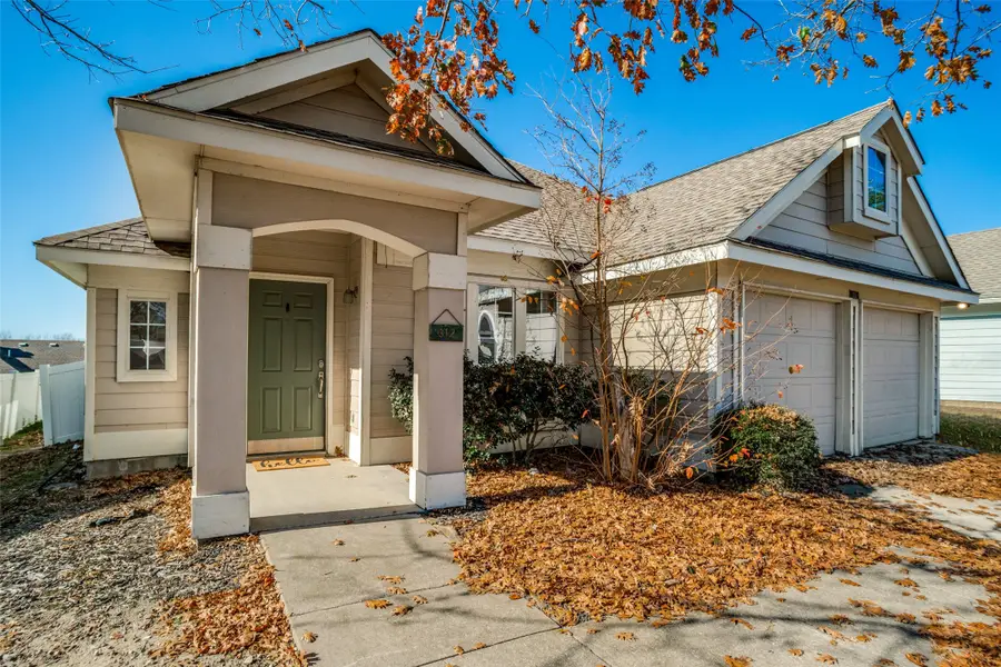 312 Creekside Drive, Anna, TX 75409 - Image #2