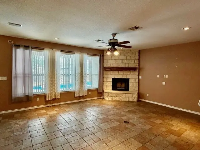 2123 Grizzly Trail, Harker Heights, TX 76548 - #3