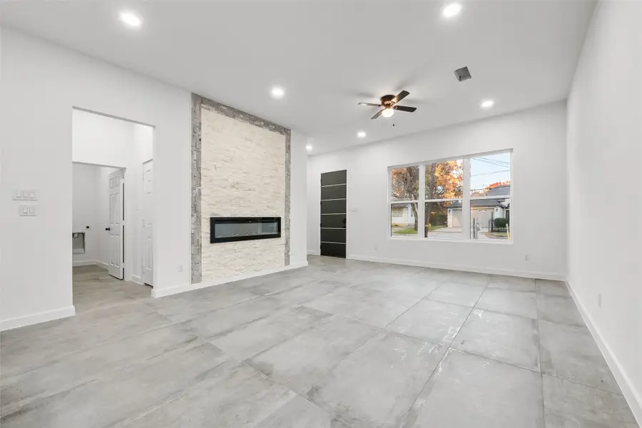2511 Lapsley Street, Dallas, TX 75212 - Image #2