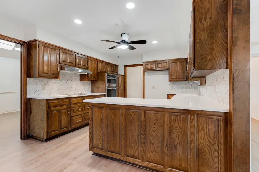 1412 Wagonwheel Court, Irving, TX 75061 - Image #3