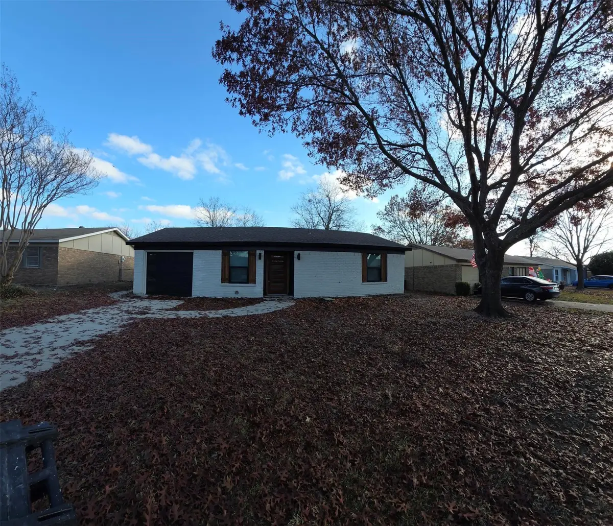 218 Redwood Street, Mesquite, TX 75181 - Image #1