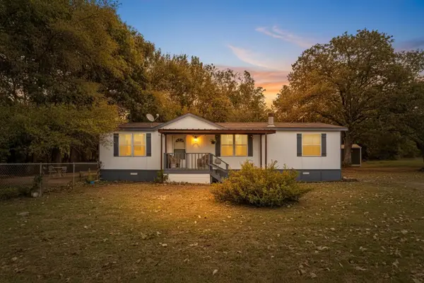 235 Wonder Drive, Springtown, TX 76082