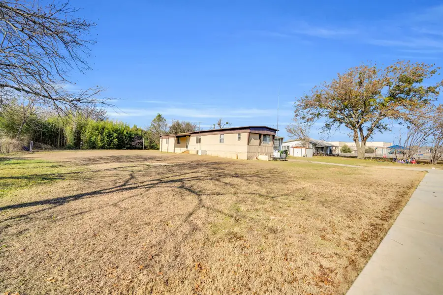 3107 Russell Road, Arlington, TX 76001 - Image #3