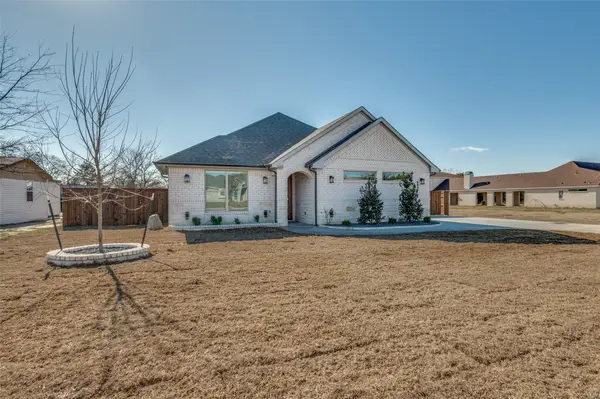 1662 Brookview Drive, Lancaster, TX 75416