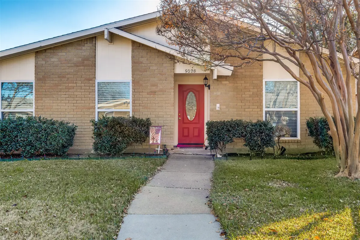 5028 Ashlock Drive, The Colony, TX 75056 - Image #1