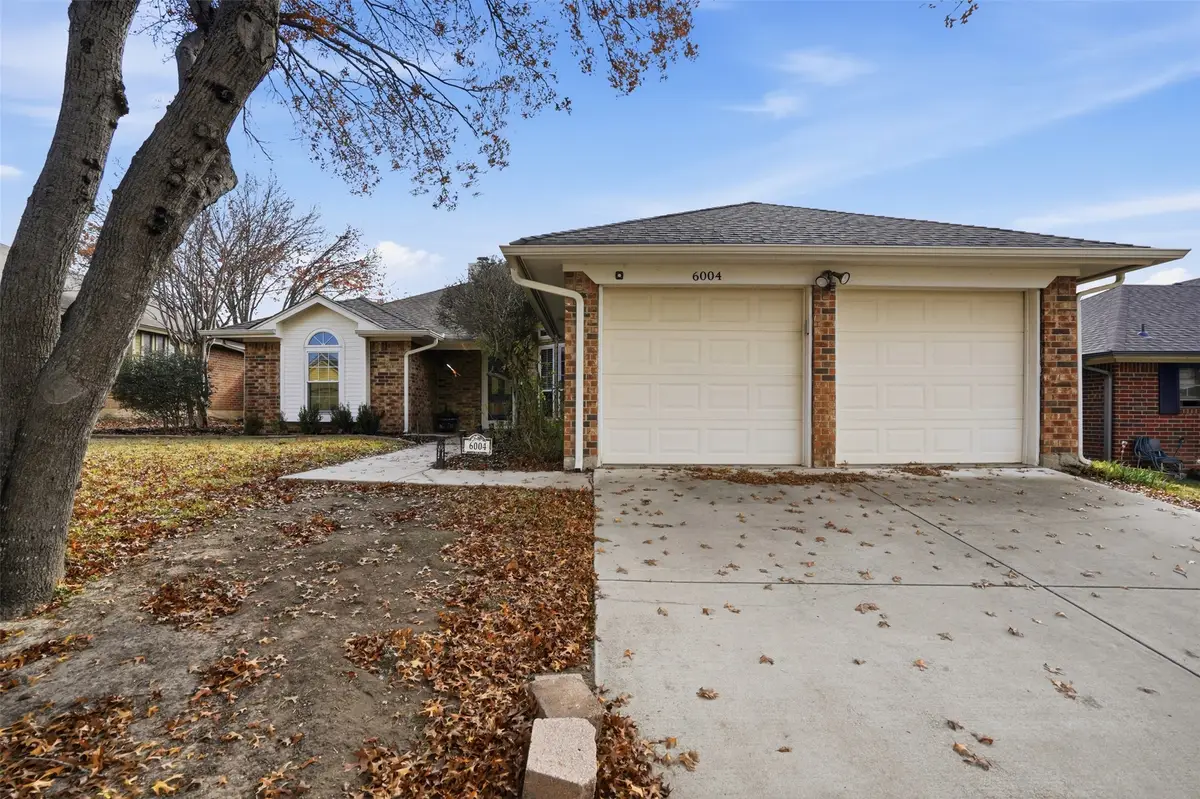 6004 Sundown Drive, Watauga, TX 76148 - Image #1