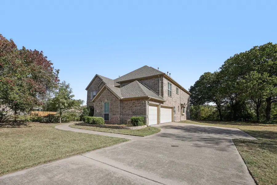 6400 Rogers Drive, North Richland Hills, TX 76182 - Image #2