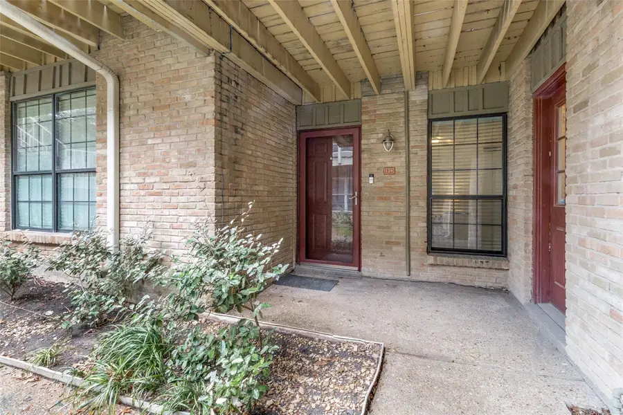 5916 Birchbrook Drive, Dallas, TX 75206 - Image #3