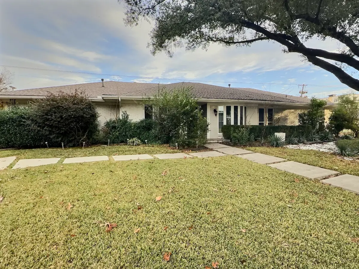 14148 Tanglewood Drive, Farmers Branch, TX 75234 - Image #1