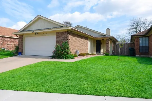 4220 Amy Drive, Mesquite, TX 75150