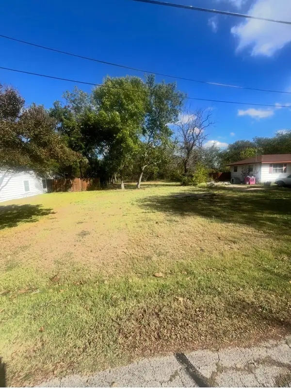 301 5th Street, Crandall, TX 75114