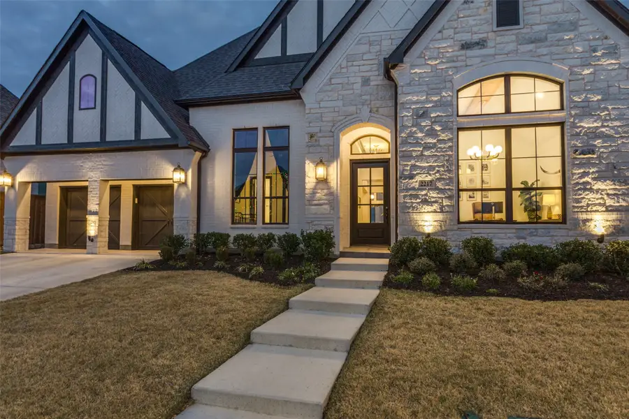 2217 Winding Creek Circle, Fort Worth, TX 76008 - Image #3