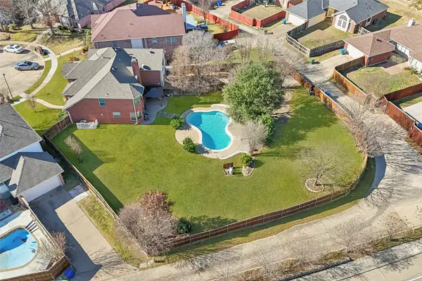 2808 Buena Vista Court, Carrollton, TX 75007