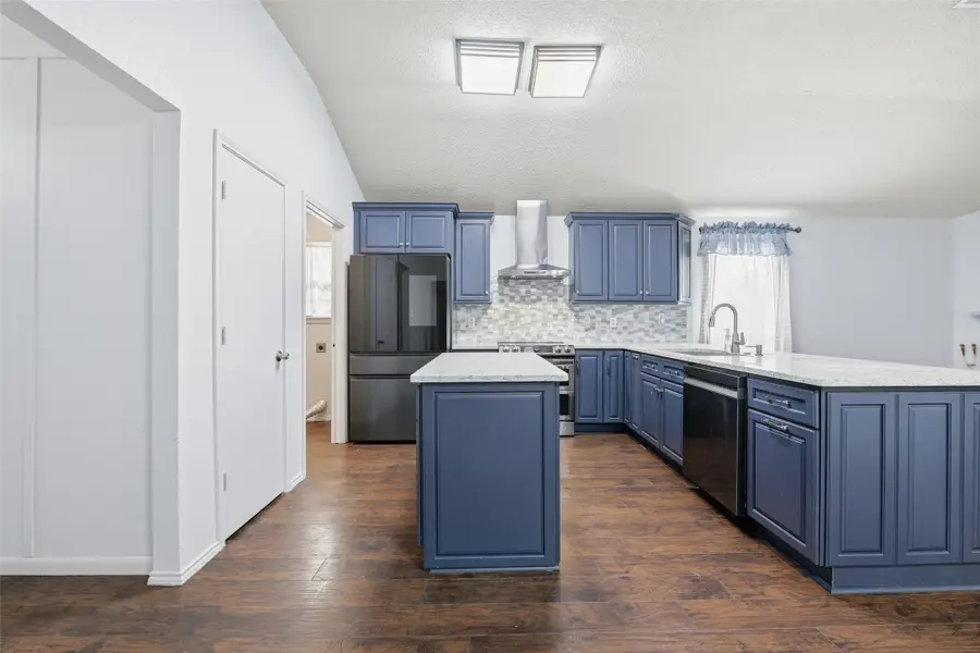 2504 Nogales Drive, Fort Worth, TX 76108 - Image #3