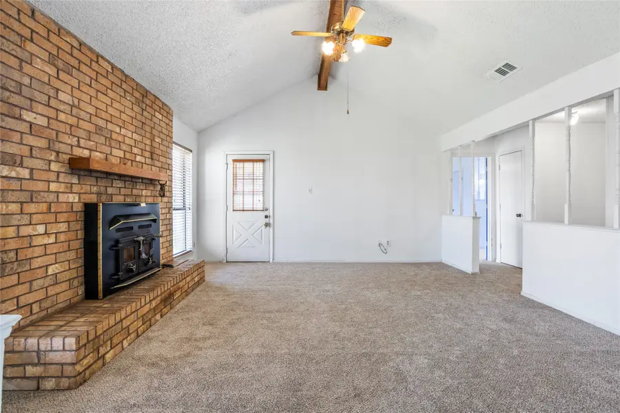 5717 Myers Road, Arlington, TX 76017 - Image #3