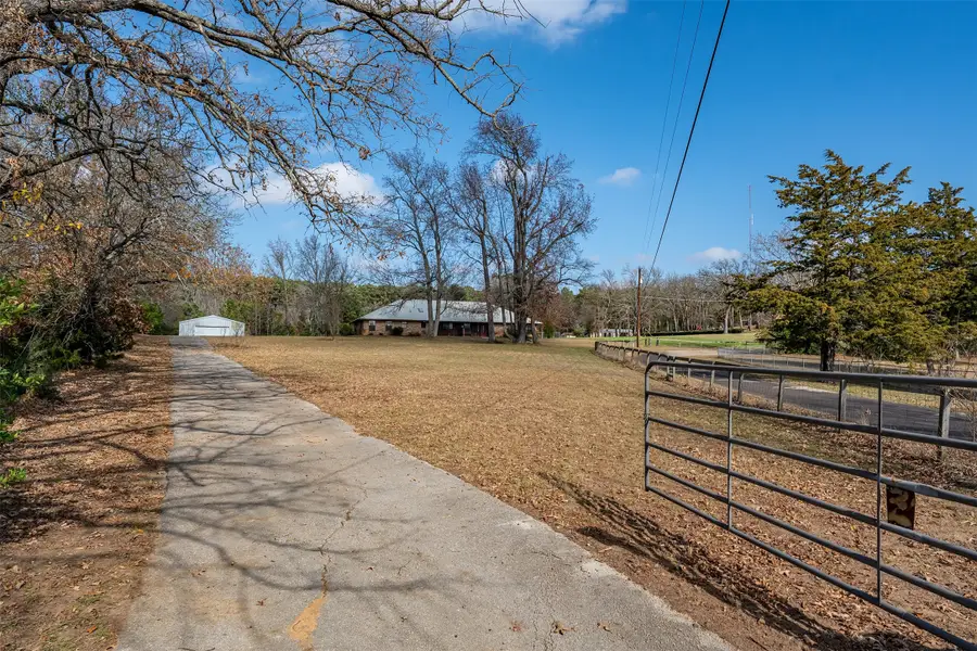 12244 County Road 180, Tyler, TX 75703 - Image #2