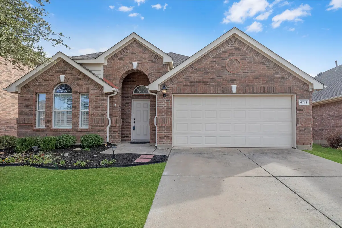 4712 Daisy Leaf Drive, Fort Worth, TX 76244 - Image #1