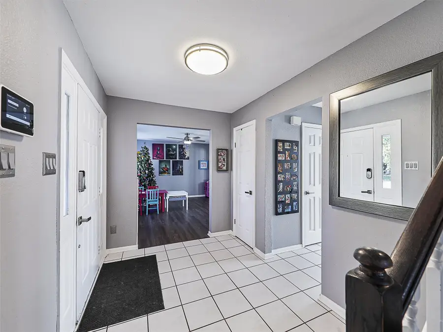 2322 Snowdon Drive, Arlington, TX 76018 - Image #3