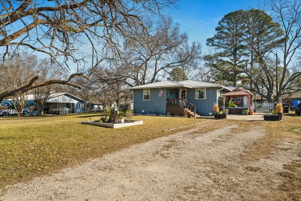 681 Briggs Boulevard, East Tawakoni, TX 75472 - Image #1