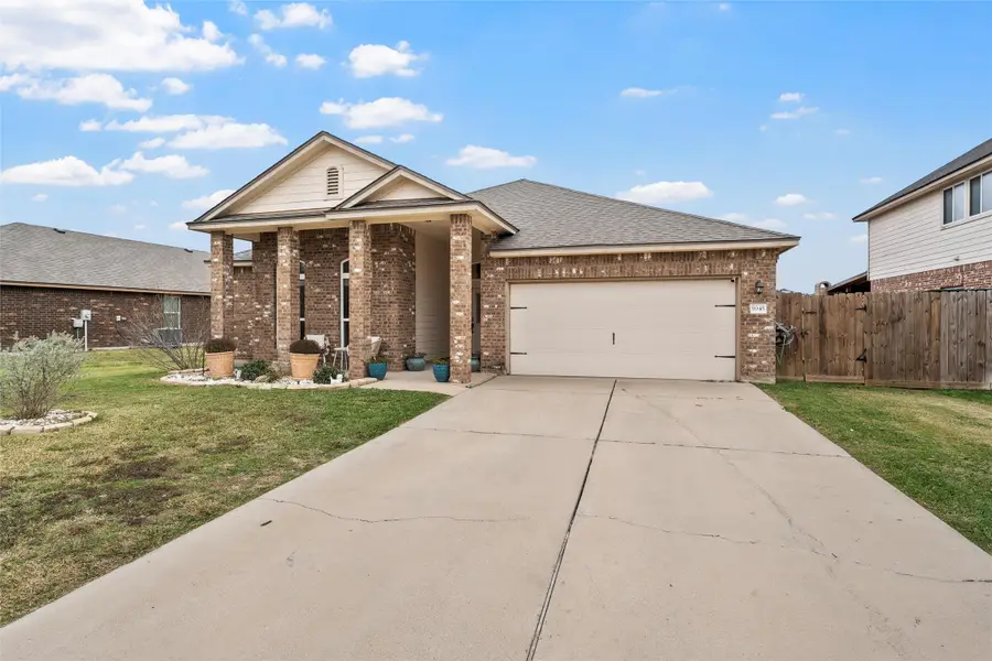 9945 Caney Creek Drive, Waco, TX 76708 - Image #2