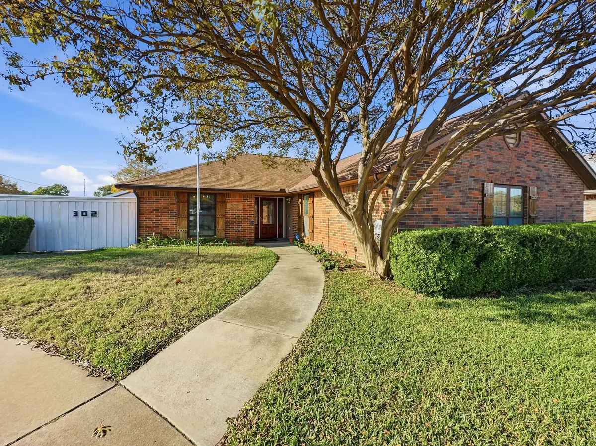 302 Apollo Road, Garland, TX 75040 - Image #1