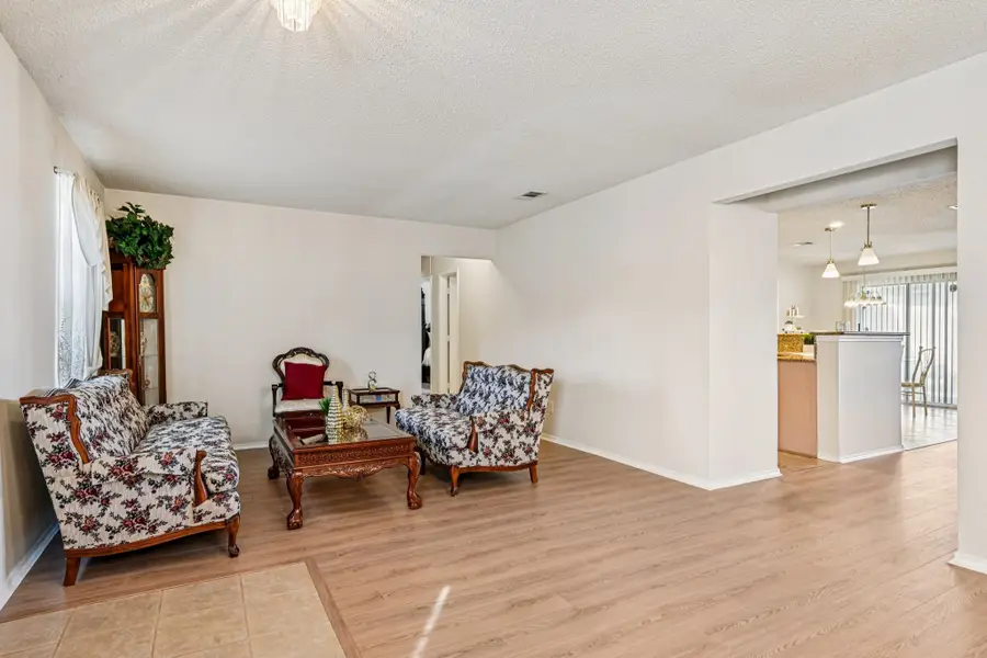 3204 Pecan Crossing, Mesquite, TX 75181 - Image #2