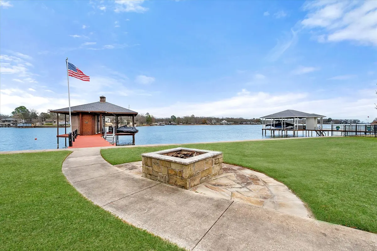 110 Northwood Place, Enchanted Oaks, TX 75156 - Image #1