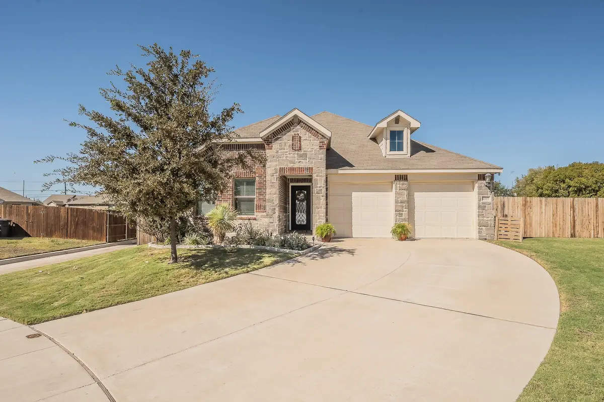 6337 Armadillo Court, Fort Worth, TX 76179 - Image #1