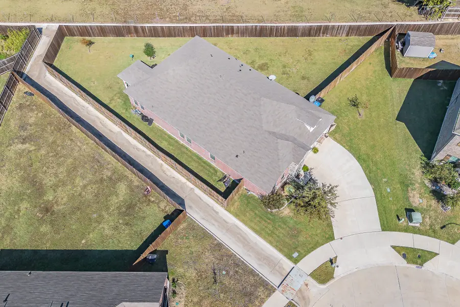 6337 Armadillo Court, Fort Worth, TX 76179 - Image #2