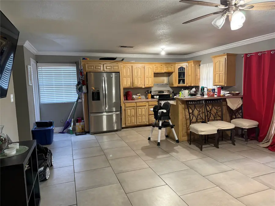 1733 Continental Drive, Blue Mound, TX 76131 - Image #3