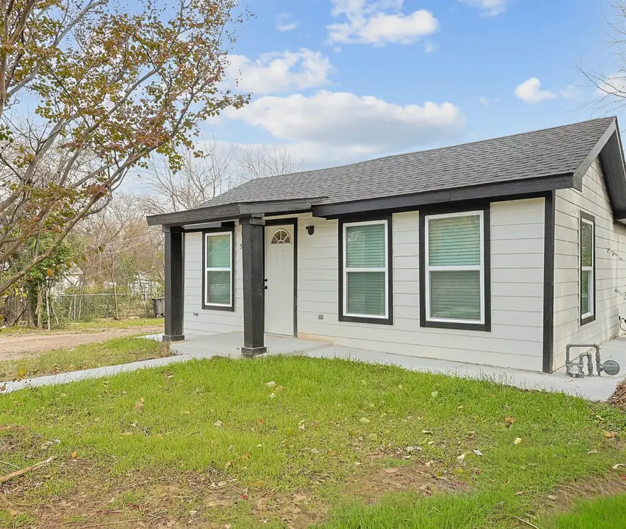 5011 Miller Avenue, Fort Worth, TX 76119 - Image #2