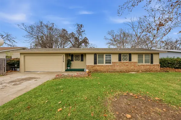 2524 S 27th Street, Waco, TX 76706