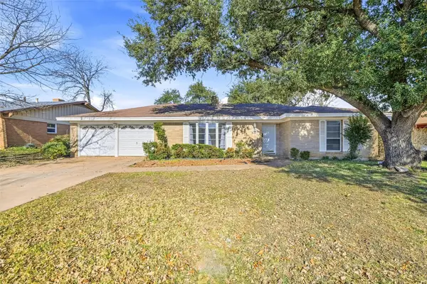 1316 Pinehurst Drive, Fort Worth, TX 76134