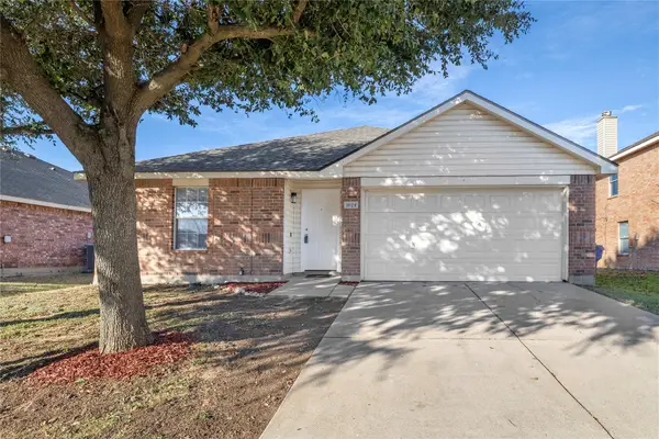 1024 Junegrass Lane, Crowley, TX 76036