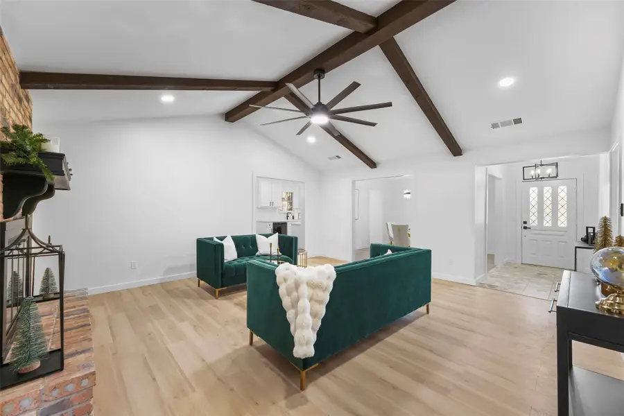 1954 Chesham Drive, Carrollton, TX 75007 - Image #3