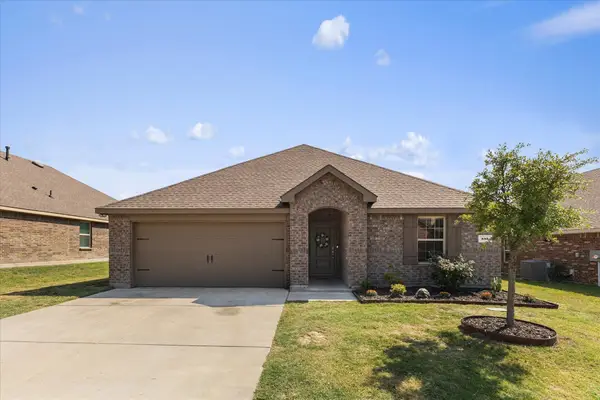 555 Royal Pine Drive, Fate, TX 75087