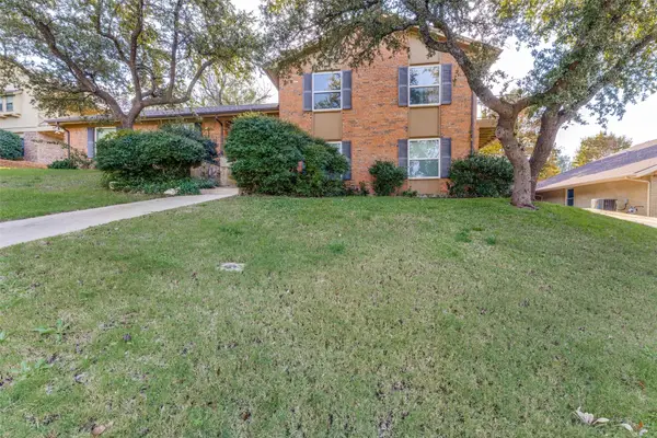 7701 Westwind Drive, Fort Worth, TX 76179