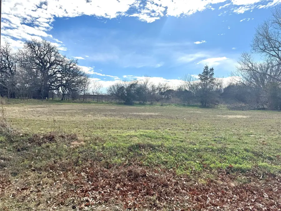 108 N Agnew Street, Boyd, TX 76023 - Image #3