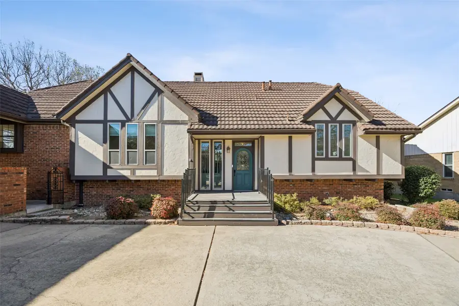 3313 Hidalgo Street, Irving, TX 75062 - Image #2