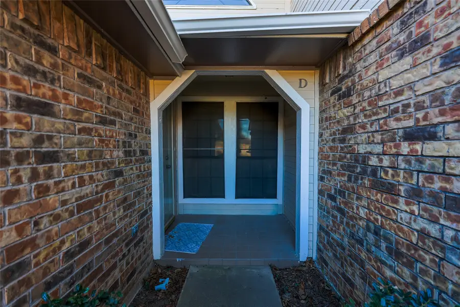 2800 Keller Springs Road #1D, Carrollton, TX 75006 - Image #2