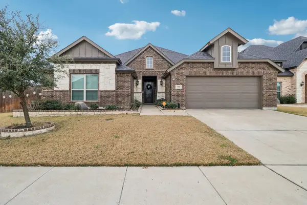 1708 Furrow Lane, Mansfield, TX 76063