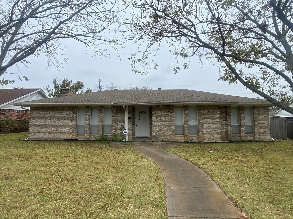 876 Dogwood Trail, Lancaster, TX 75146 - Image #1