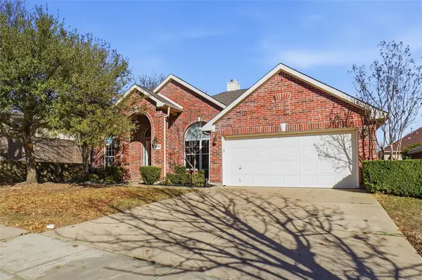 2704 Hearthside Lane, Mansfield, TX 76063