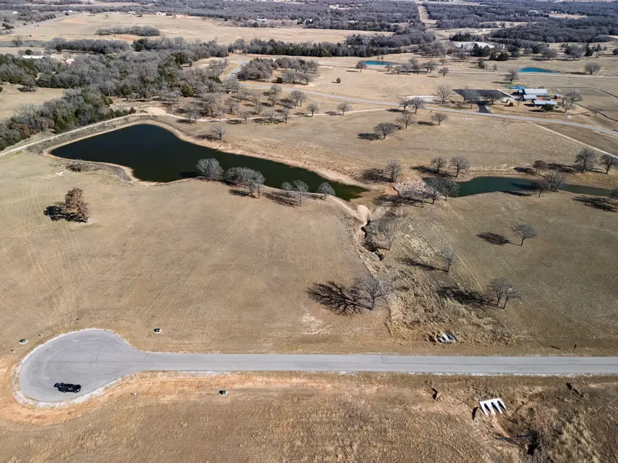 141 Woodbridge Boulevard, Bowie, TX 76230 - Image #3