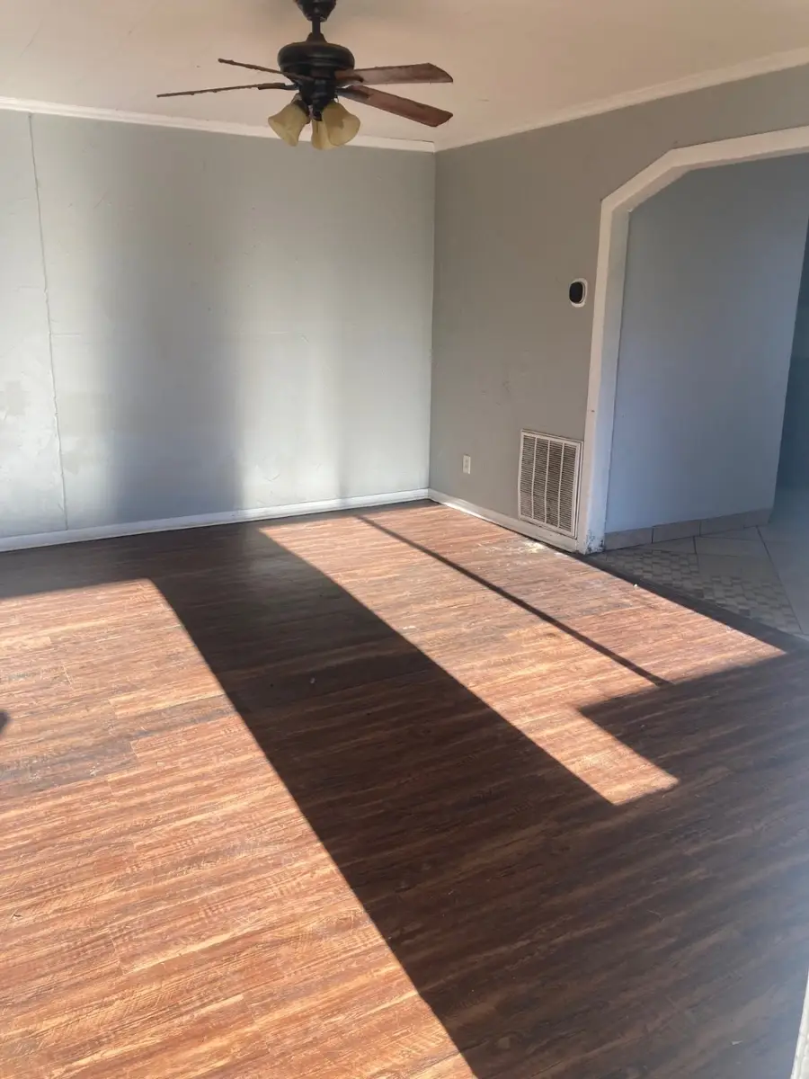 4013 James Avenue, Waco, TX 76711 - Image #2