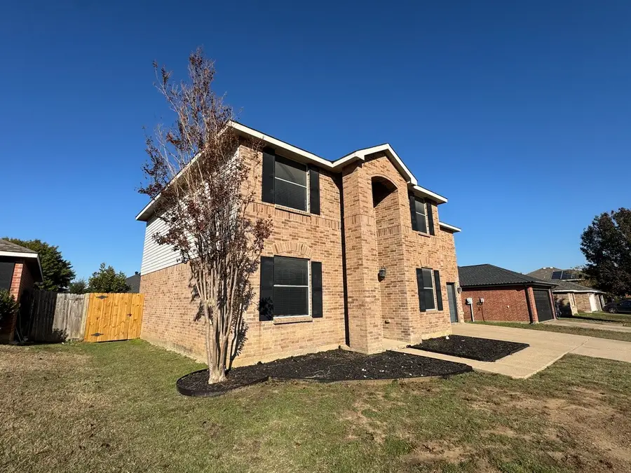 2024 Brazos Court, Grand Prairie, TX 75052 - Image #3