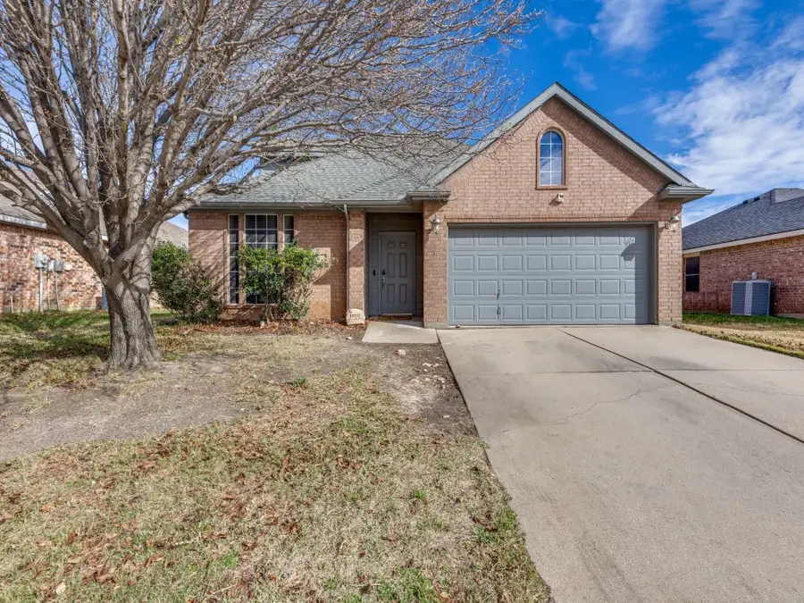 11931 Arbor Lake Road, Rhome, TX 76078 - Image #2