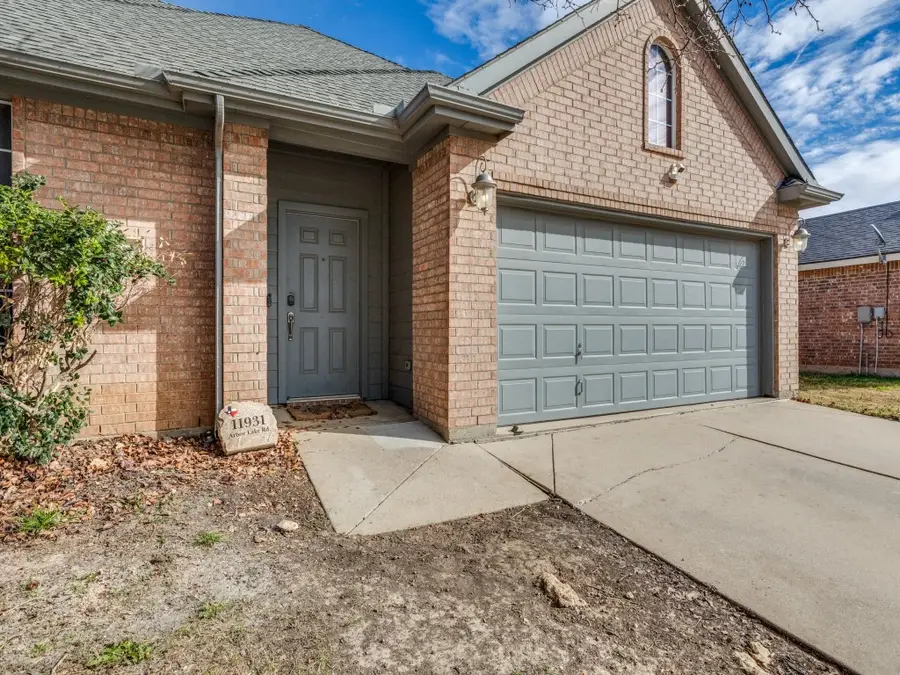 11931 Arbor Lake Road, Rhome, TX 76078 - Image #3