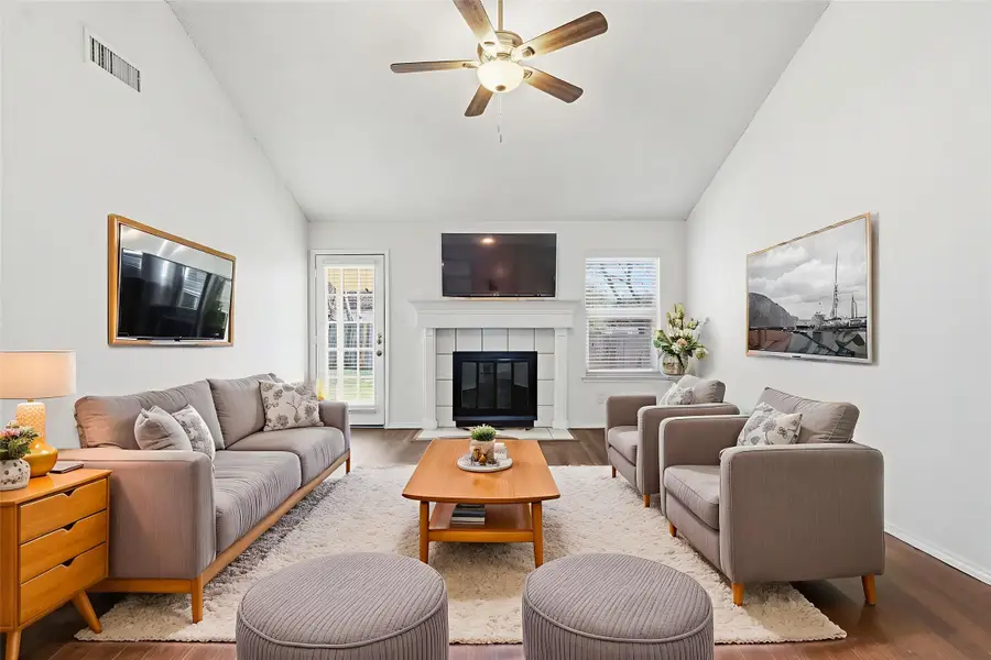 641 Green Mountain Road, Burleson, TX 76028 - Image #3